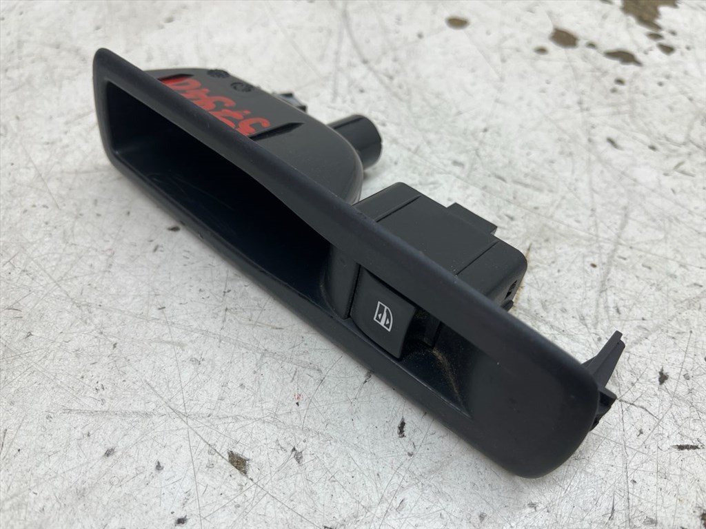 RENAULT LAGUNA III Grandtour (KT0/1) 2.0 dCi (KT01/ KT08/ KT0K/ KT0J/ KT1A/ KT1D)  Bal hátsó Ablakemelő Kapcsoló #37940# 82944002R 3. kép