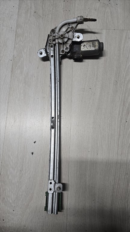 Renault Laguna II jobb hátsó elektromos ablakemelő szerkezet 1. kép