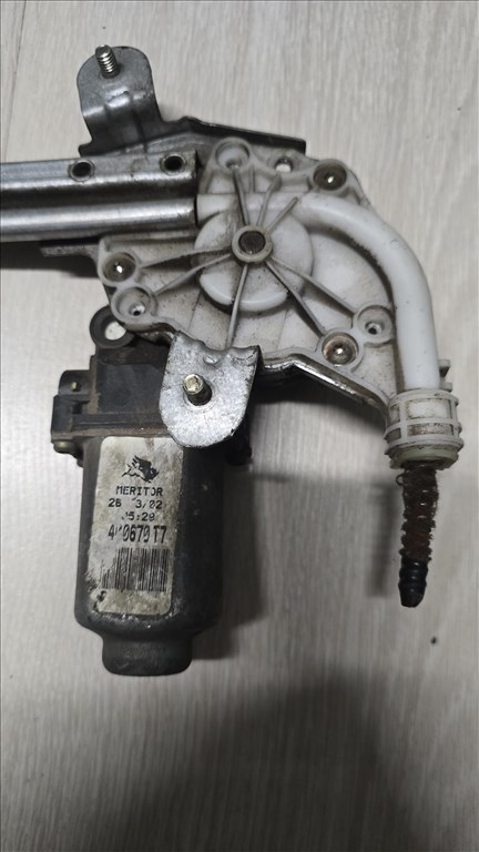 Renault Laguna II jobb hátsó elektromos ablakemelő szerkezet 2. kép