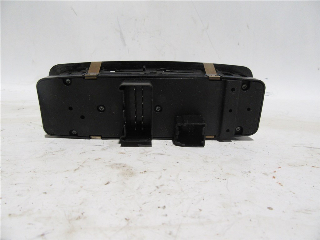 Dodge Journey bal első ablakemelő kapcsoló 04602632ae 2. kép