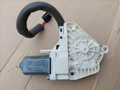 Skoda Superb II Audi A4,A5,A6,Q7 ablakemelő motor jobb első 8K0959802A