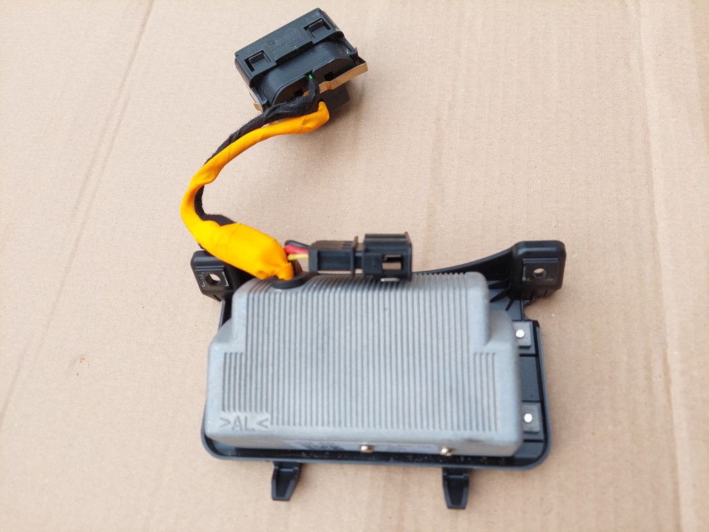 Skoda Octavia III-VW Passat B7-CC inverter 3AA907155 1. kép