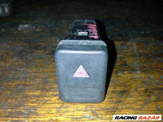 Volkswagen Passat B3 Vészvillogó Kapcsoló *65595*