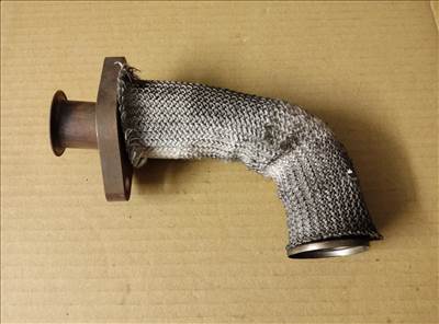 Fiat Bravo 1,9 16v Diesel Egr hűtő cső, kipufogó csonk és az Egr hűtő között