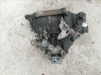 184457 Kia Ceed I. 2008-2012 1,4 16v benzin 5 sebeséges váltó