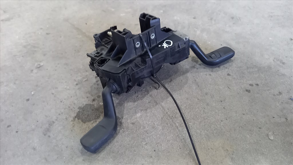 Ford Transit Tranzit MK7 06- Légzsákátvezető bajuszkapcsoló kar 6206 6c1t13335aa 6. kép