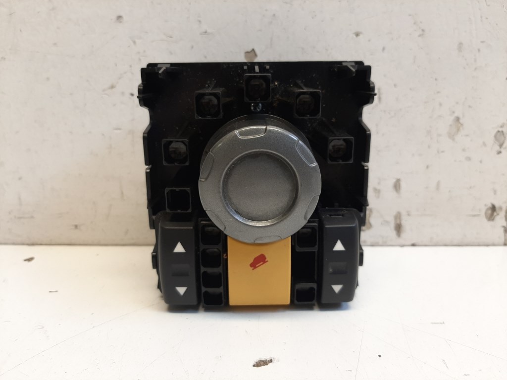 Land Rover Range Rover Sport (L320) légrugó kapcsoló YUD501410 1. kép