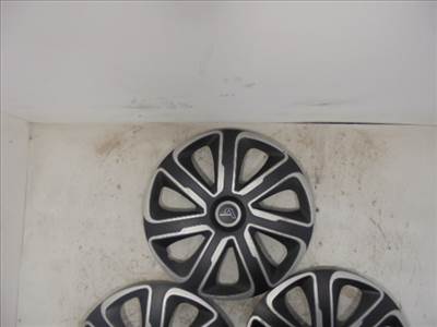    R16 GMC dísztárcsa