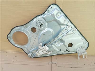 184511 Kia Ceed I. Fl. kombi 2009-2012 bal hátsó manuális ablakemelő 83470-1H000