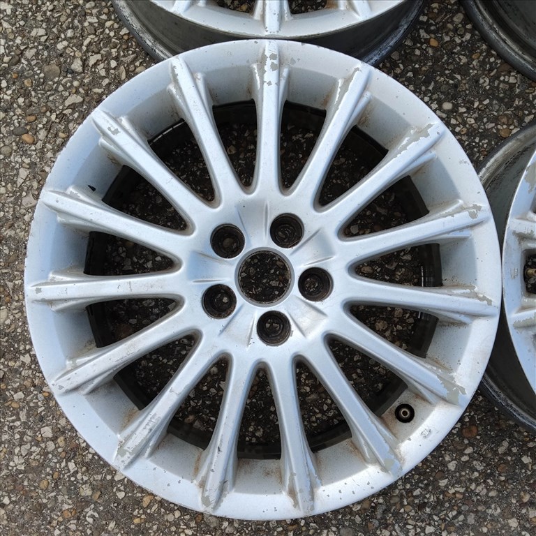 180137 Alfa Romeo GT, 147, 156  16"-os alufelni garnitúra (4db) a képeken látható állapotban!!! 60695999 2. kép