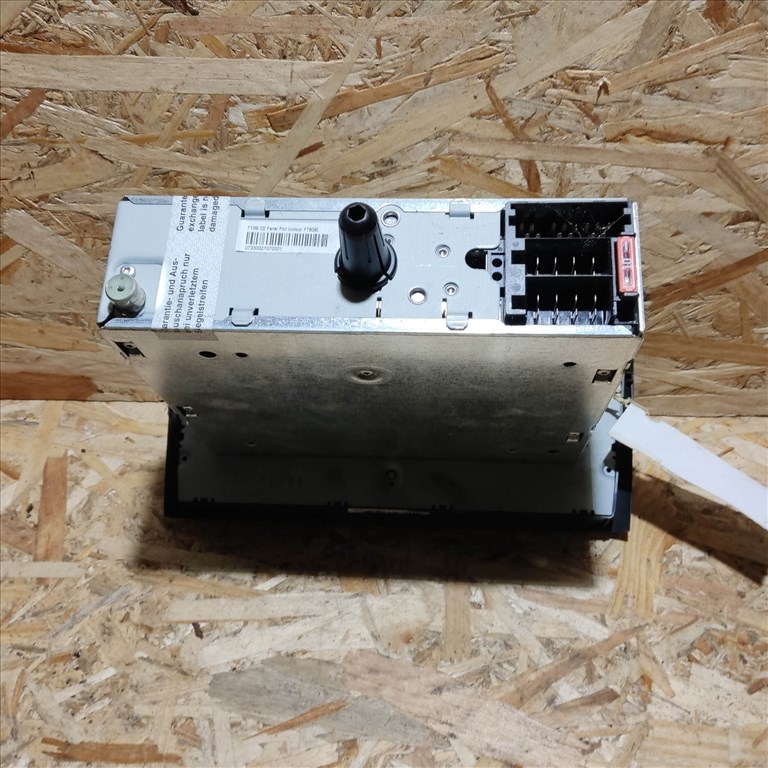 167152 Fiat Grande Punto 2005-2009 Grundig Cd-s rádió. Kód nincs hozzá!!!!!! 735410727 3. kép