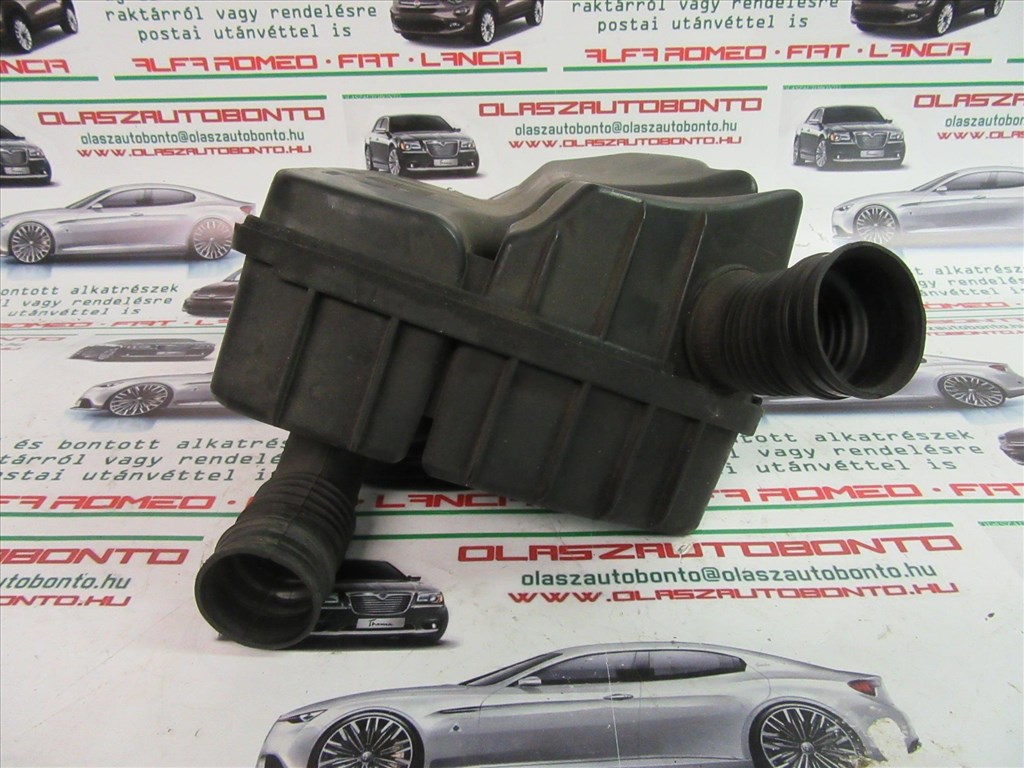 Alfa Romeo 159 2,4 Jtd, 51779360 számú, szívászaj csökkentő a képen látható sérüléssel 1. kép
