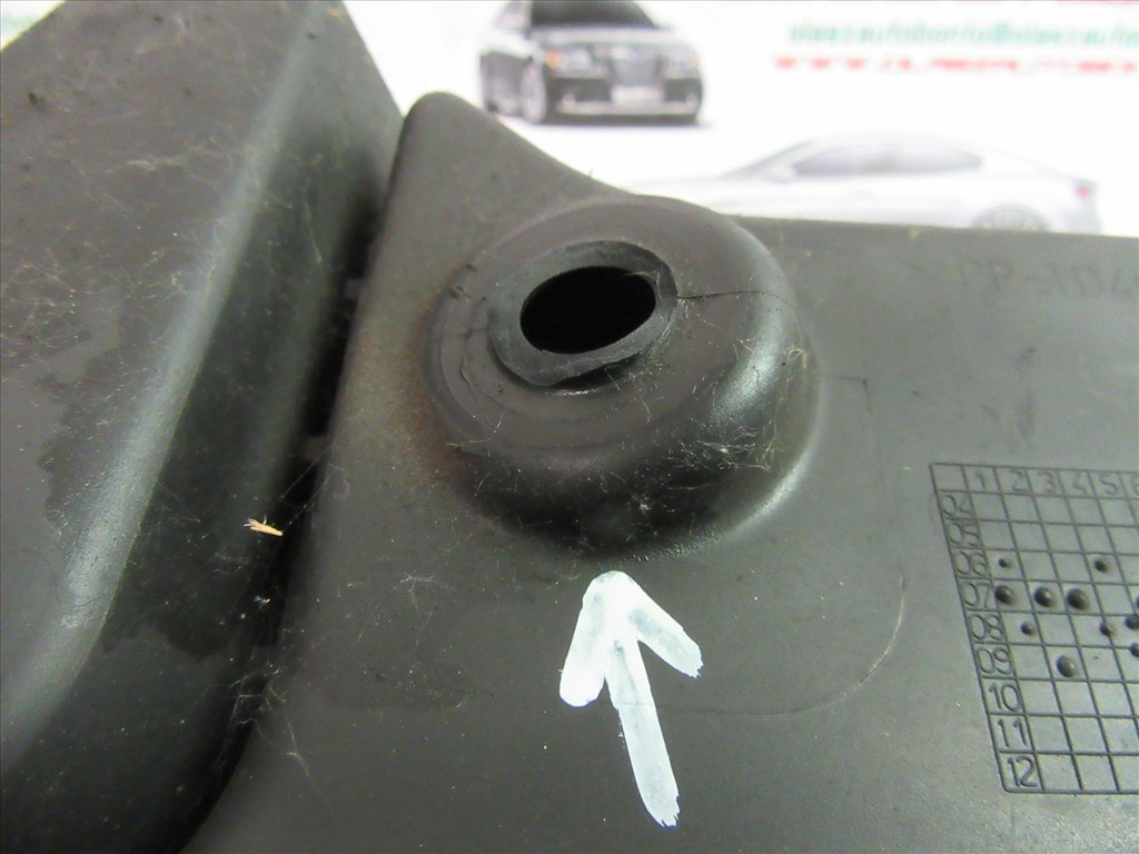 Alfa Romeo 159 2,4 Jtd, 51779360 számú, szívászaj csökkentő a képen látható sérüléssel 3. kép