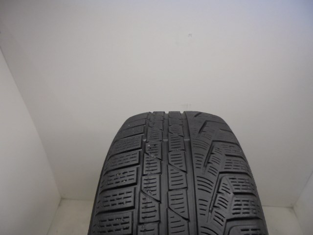 Pirelli Sottozero II 225/50 R18  1. kép