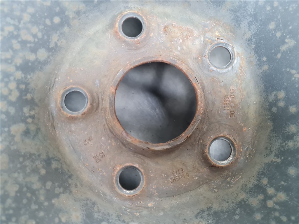  5x112 15" lemezfelni pár Fulda téli gumikkal (20276, 26144) 4. kép