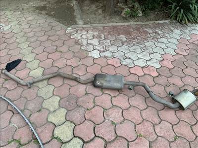 BMW 1-es sorozat, BMW 3-as sorozat kipufogó egyben 