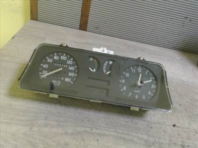 DAEWOO RACER Kilóméteróra