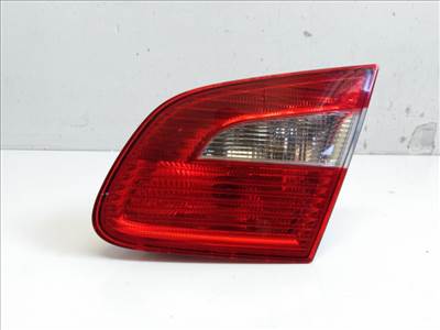 Skoda SUPERB 5 ajtós jobb hátsó belső lámpa 3T5945094