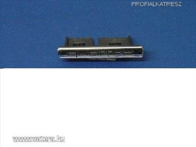 AUDI GRILL QUATTRO EMBLÉMA LOGÓ