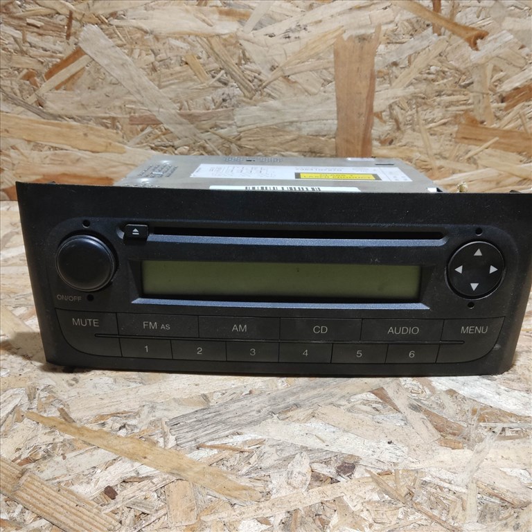 180469 Fiat Grande Punto 2005-2009 Grundig Cd-s rádió. Kód nincs hozzá!!!!!! 735410727 1. kép