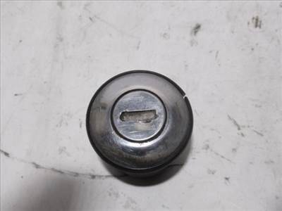 Fiat Multipla jobb első zárbetét házzal 