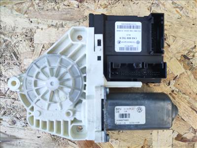 Volkswagen Golf VI jobb első ablakemelő motor  1k0959792r 1k0959702ag