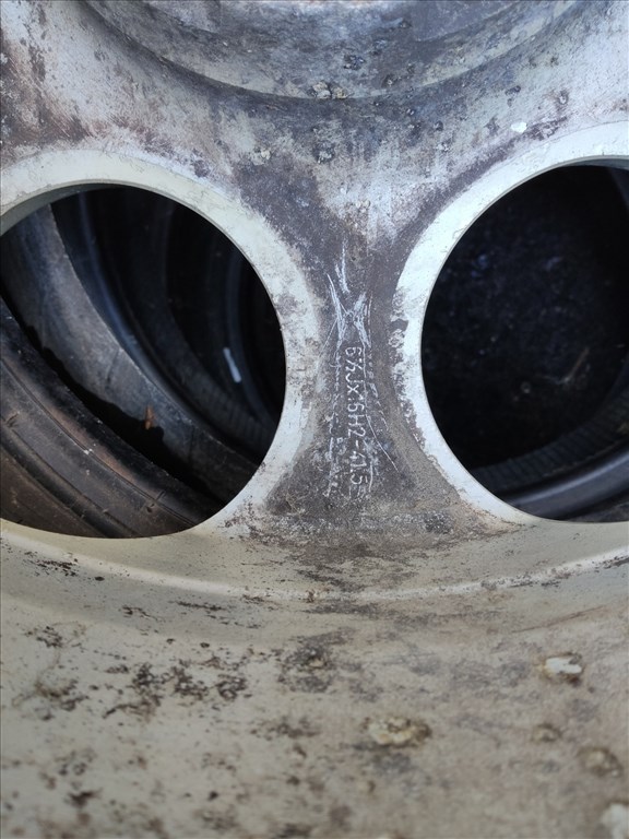 184711 Alfa Romeo 156, 147, Gt 16"-os alufelni (1db) a képen látható állapotban 60678535 2. kép