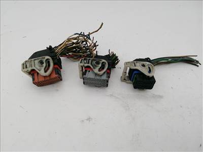 158877 Volvo V50 2004-2012 2,0 Diesel motorvezérlő Elektromos csatlakozó 5WS40212H-T , 30743623AA