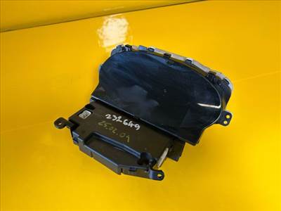 Toyota Yaris (XP10) kilóméteróra  838000d010