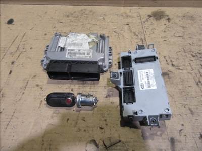 153241 Fiat Bravo 2007-2014 1,6 16v Diesel motorvezérlő szett  51921280 , 0281018794