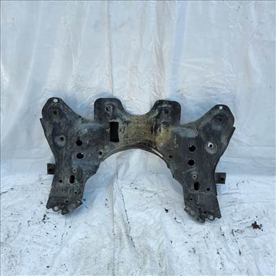 200756 Fiat Panda III. 2012-2024 első segédalváz (bölcső) 4x4 kivitel 51903484