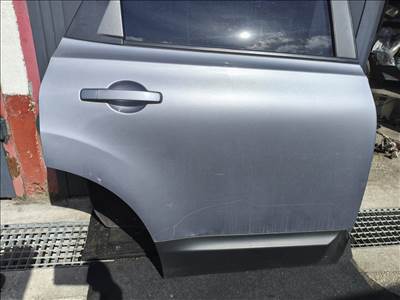 Nissan Qashqai+2 (NJ10) jobb hátsó ajtó 