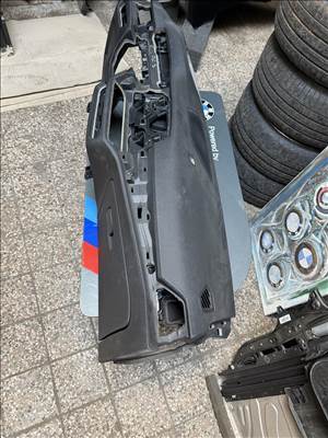 BMW 3-as sorozat G20/G21 bmw g20 21 22 23 lci müszerfal