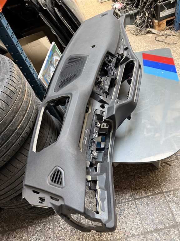BMW 3-as sorozat G20/G21 bmw g20 21 22 23 lci müszerfal 2. kép
