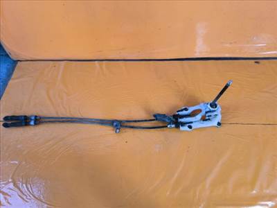 Toyota Yaris (XP10) Váltó Bowden