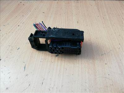 158454 Toyota Aygo 2005-2014 Motorvezérlő Elektromos csatlakozó 89661-0H023 , 0261208702