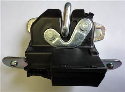 Fiat Grande Punto, Bravo, 500 utángyártott új csomagtérajtó zár 55702917