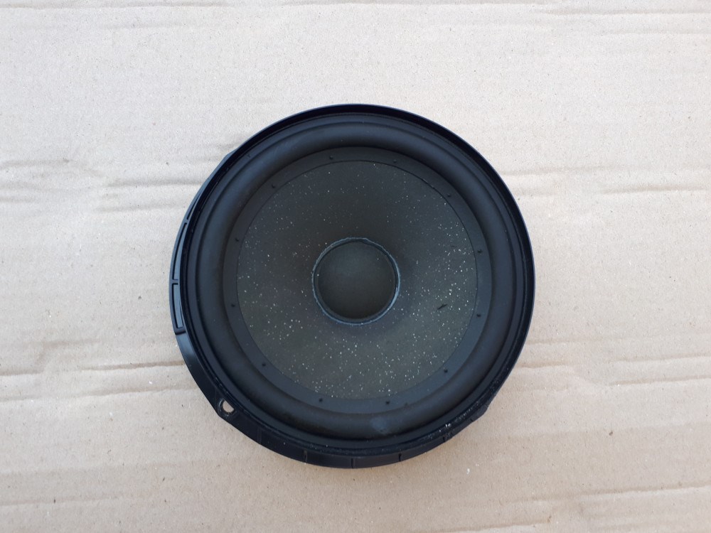 Volkswagen Golf VI hangszóró első-hátsó ajtóba 1K8035454 1. kép