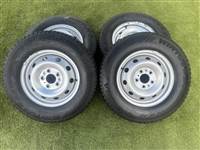 5x118 15"Fiat,Citroen,Peugeot gyári lemezfelni 215/70 R15C téli gumikkal