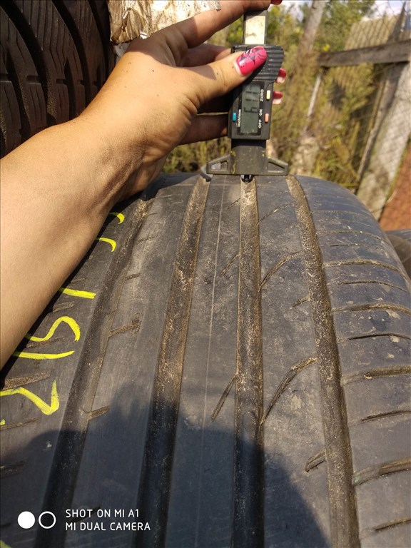 215/55 R18 Continental nyári gumi 10000ft a 4db/219/ 1. kép