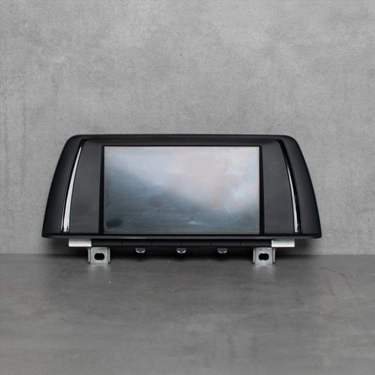 BMW 1er F20-F21, 2er F22-F23, F87 M2 Kijelzõ 6,5" Cikkszám: 65509270393 1. kép