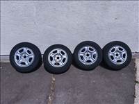 5x114.3 lyukosztású 16" Dacia Duster lemezfelni Gyári, 215/65 R16 téli gumi Duster kerékgarnitúra