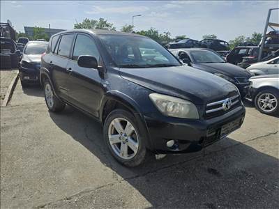 Toyota RAV4 (XA30) bontott alkatrészei