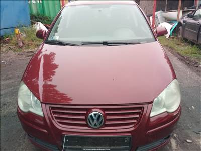 Volkswagen Polo IV Lökhárító géptető sárvédő