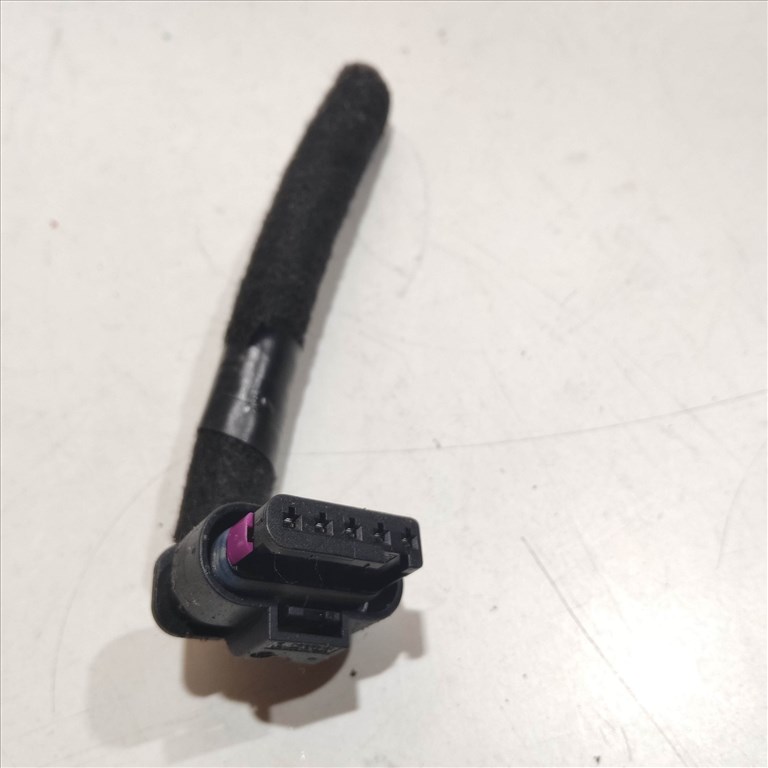 200694 Fiat Punto 2009-2018 hátsó lámpa elektromos csatlakozó 51927094 1. kép