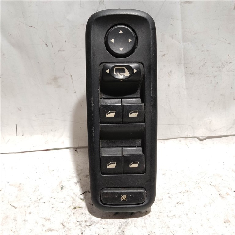 187893 Lancia Phedra 2001-2010 bal első Ablakemelő kapcsoló 53269704 1. kép