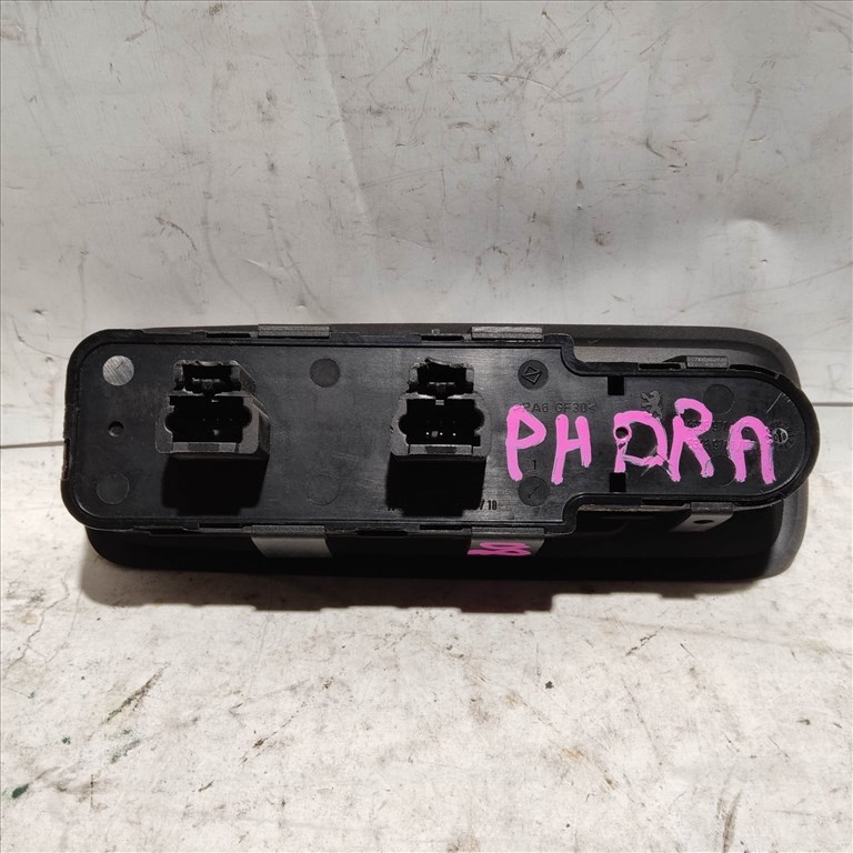 187893 Lancia Phedra 2001-2010 bal első Ablakemelő kapcsoló 53269704 4. kép