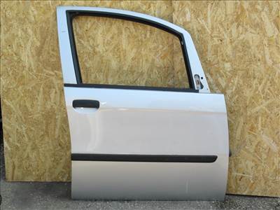 111025 Lancia Musa, Fiat Idea jobb első ajtó, a képen látható sérüléssel 46828896