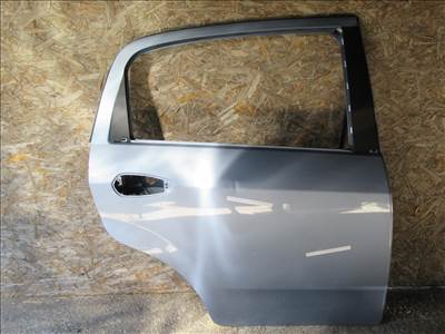 29016 Fiat Grande Punto jobb hátsó ajtó a képen látható sérüléssel 51776868
