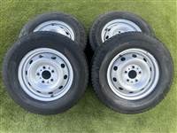 5x118 15" Fiat,Citroen,Peugeot gyári lemezfelni 215/70 R15C téli gumikkal